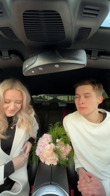 Ты знаешь, кому отправить смотреть онлайн