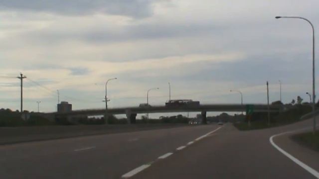RCMP & First Responders searching Wheeler Blvd Moncton смотреть онлайн