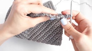 ЭТА МАЛЫШКА ВЫЗЫВАЕТ ВОСТОРГ| Сумка из одного мотка| Вяжем из шнура