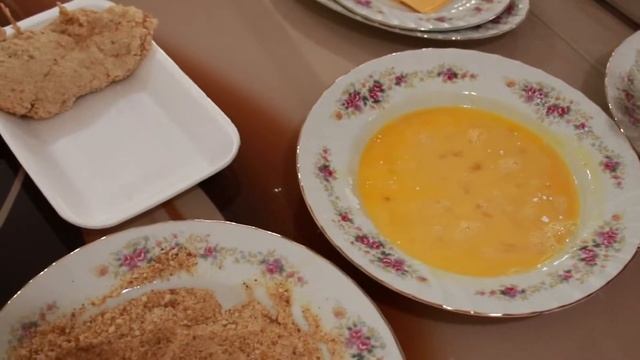 Տապակած Հավի Կրծքամիս Պանրով / Жареная Куриная Грудка с Сыром