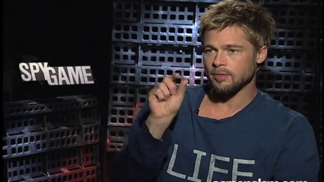 Spy Game: Brad Pitt Interview | ScreenSlam смотреть онлайн