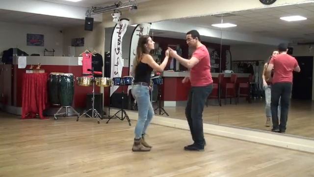 Salsa Grenoble -Rueda de Casino - "Sacala" смотреть онлайн