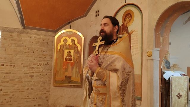 Каждая литургия-это духовный Эверест! Важно, как мы живём,когда с него спускаемся! о.Сергий Нежборт смотреть онлайн