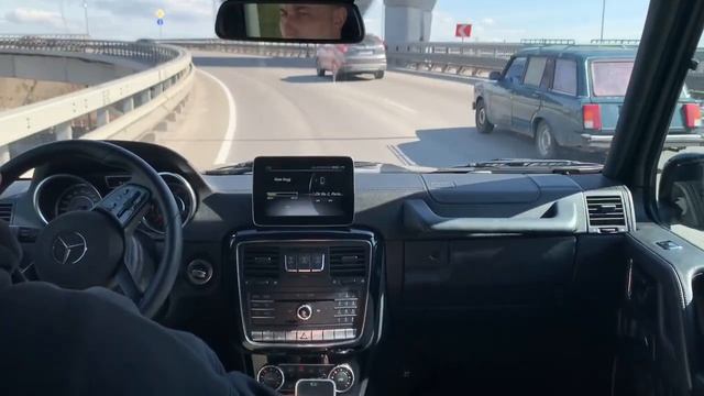 Mercedes Benz G63 AMG прокат аренда / арендовать Мерседес Гелентваген / Мерседес Кубик на свадьбу смотреть онлайн