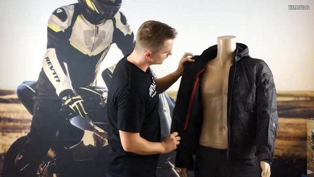 Revit Jacke Flare Review Deutsch by RWN Moto смотреть онлайн