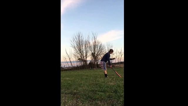 iPad Mini smashing home-runs смотреть онлайн