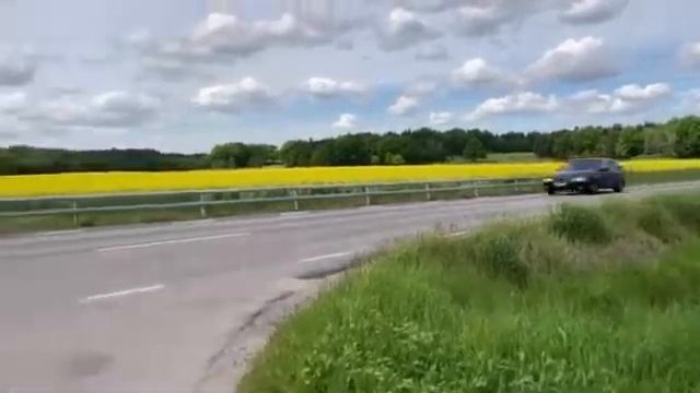 S70R Drive By смотреть онлайн