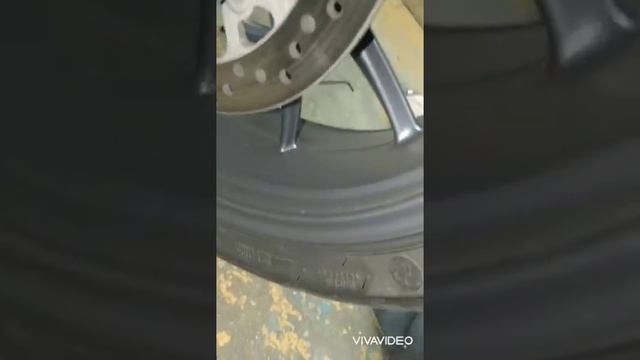 Montage protège cardan sur BMW R1200 RS смотреть онлайн