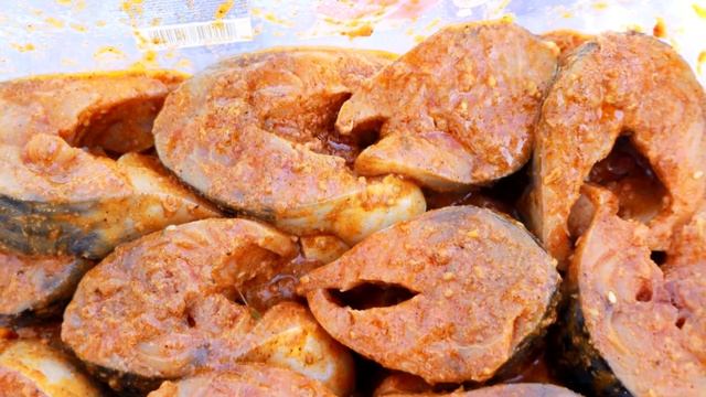 ШАШЛЫК ИЗ РЫБЫ | РЫБА СКУМБРИЯ на Мангале.