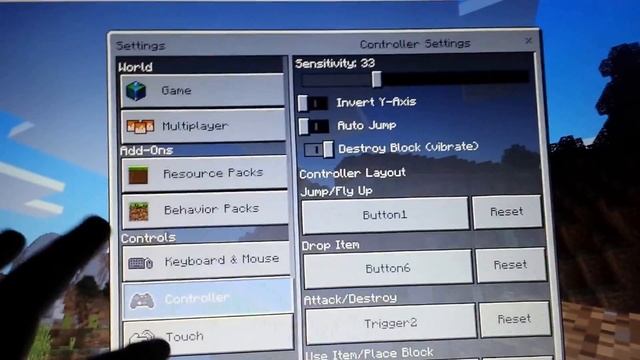 How To Play Minecraft In Two Ways In Windows 10 Edition