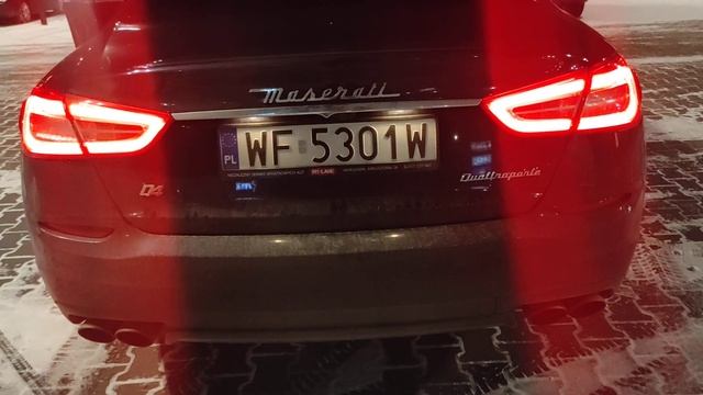 Maserati Quattroporte cold start смотреть онлайн