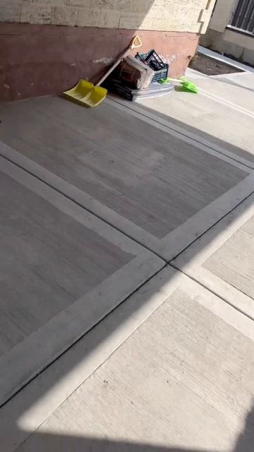 Фактурный брашированный бетон спустя год #youtube #top #shortsvideo #tiktok #shortvideo смотреть онлайн