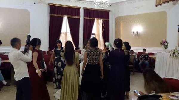 Песня про маму в зале Раял Ногайской свадьбе