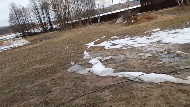 Апрель! Весна! Привез вагонку, инструмент, обустраиваю жилую  комнату в домике на берегу!