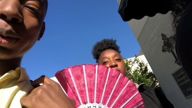 I PULLED HER WIG!!! | LAST WEEK OF SCHOOL VLOG DAY 1 смотреть онлайн