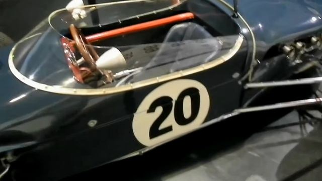 „Formula One™ -- Versenyben a technológiával" Lotus 18 смотреть онлайн