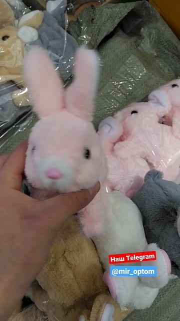 Пушистый, прыгающий зайчик. Для заказа пишите в Telegram 📲 #деньги #оптом #товары #тренды #игрушки смотреть онлайн