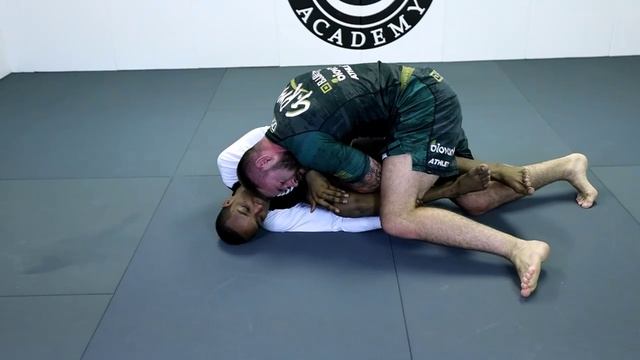 SystematicallyAttackingtheGuardBodyLockStudybyGordonRyan9.mp4