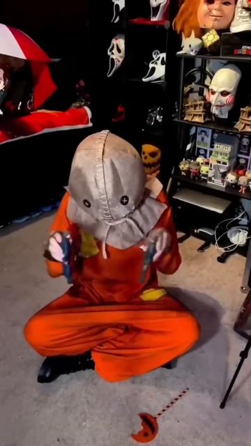 Monster took Pennywise the clown's toys #shorts смотреть онлайн