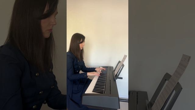 ВЕЧНАЯ ЛЮБОВЬ. Исполняет студентка моей премиальной программы по фортепиано с нуля Анастасия смотреть онлайн