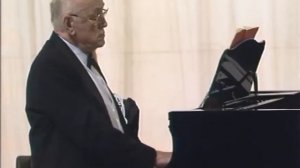 Sviatoslav Richter plays Haydn Piano Sonata no. 33, Hob. XVI:20  - video 1991