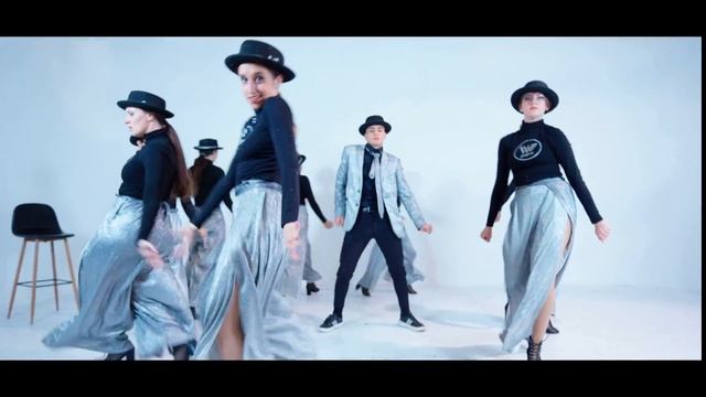 uMove | W&V Sisters - Big Spender