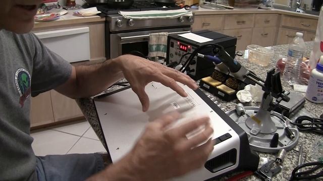 Blackmagicdesign ATEM Television Studio Pro HD Power Supply Repair Part 1 of 4 смотреть онлайн