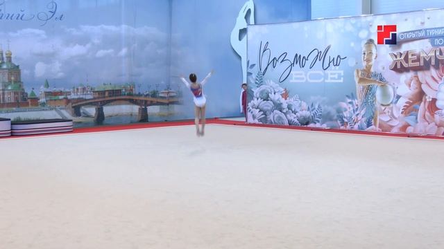 Более 500 участников собрали соревнования по художественной гимнастике в Йошкар-Оле смотреть онлайн