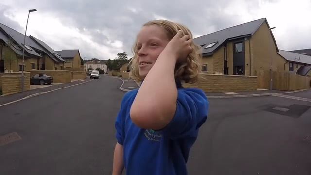 "SCOOTER VS SWEGWAY!" VLOG #67 (Scooting and Bike Race) смотреть онлайн