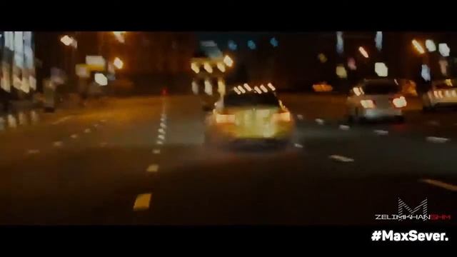 BMW M4 Валит боком по Москве!!! смотреть онлайн