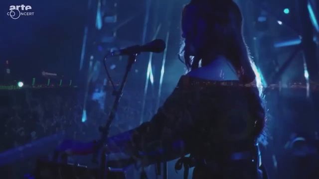 M83 - A Year In Festivals (Best Of M83 Performances 2016)