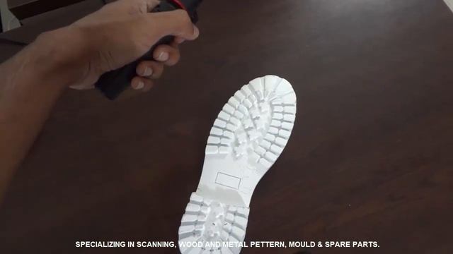 Process of Shoe Sole Scanning, Editing & Design Moulding | X-onics Ltd смотреть онлайн