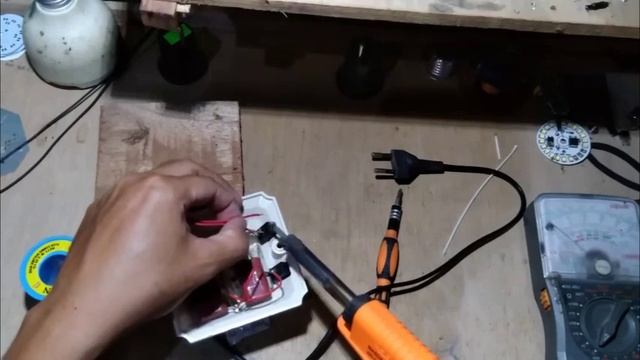 cara membuat alat servis lampu LED alat pelepas lampu led smd 2835 5730 5050 dokterlampu tv смотреть онлайн