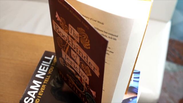 QBD Ch 7 Book Club Review: "The Bookbinder of Jericho" by Pip Williams смотреть онлайн