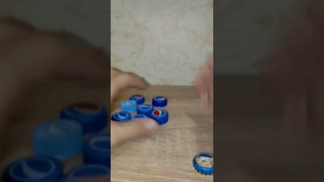 Вся коллекция крышек от пепси за 2 года!🥤
(на картинке не вся коллекция если что)