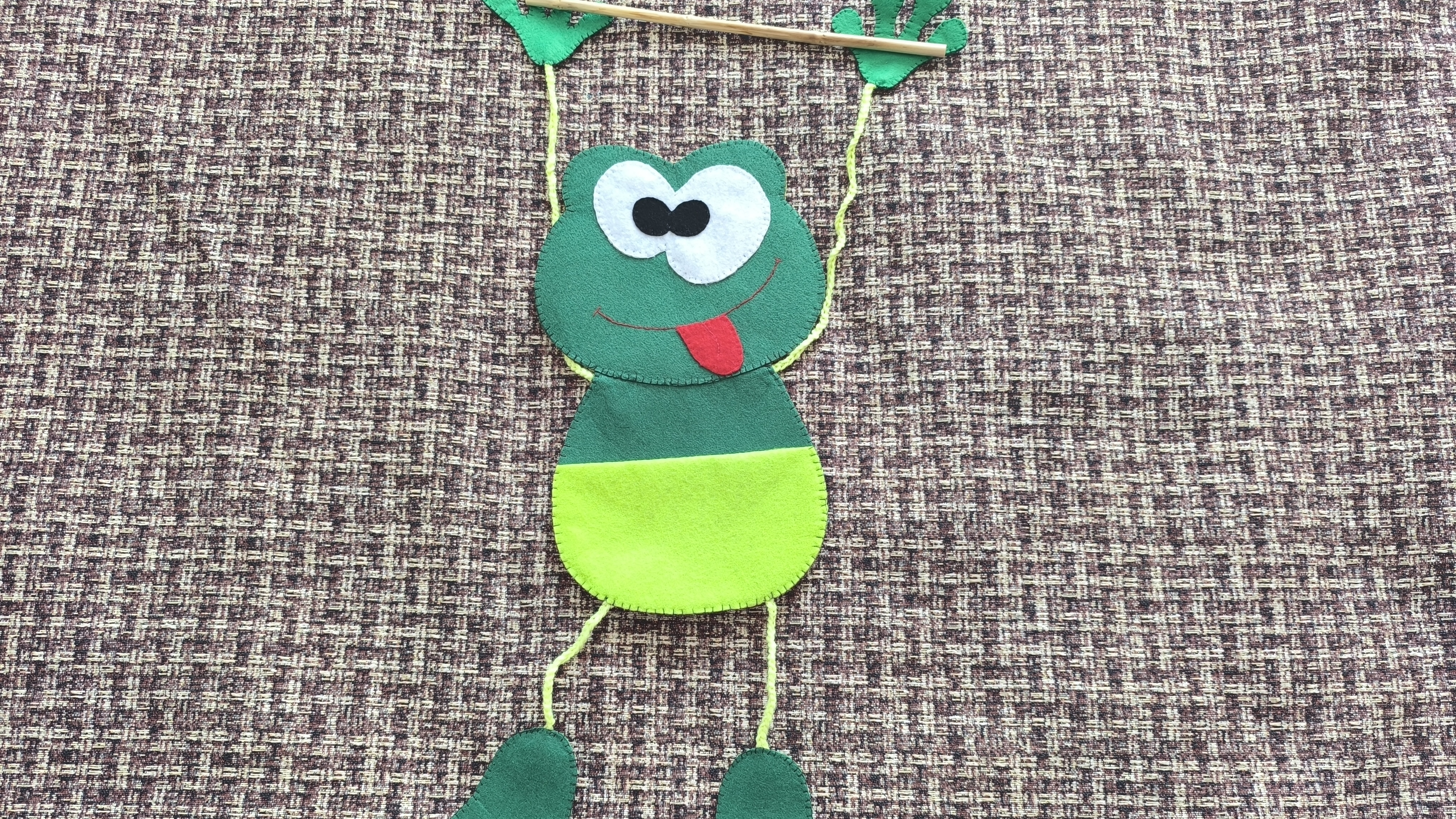 Как сшить лягушку из фетра. Шьем из фетра. Органайзер для резинок и заколок своими руками. Лягушка смотреть онлайн