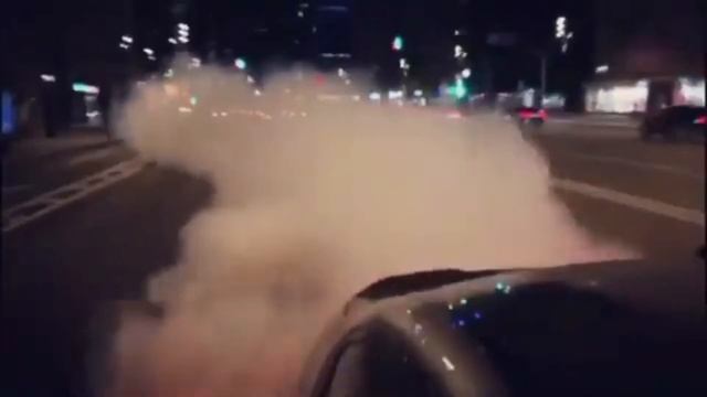 дрифт на бмв м5 е90 смотреть онлайн