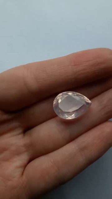 Крупный розовый кварц ААА+ класса смотреть онлайн