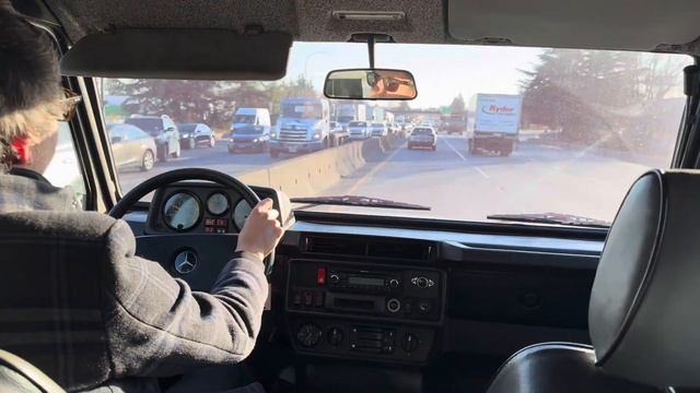1986 Mercedes 280 GE (G Wagon) highway driving смотреть онлайн