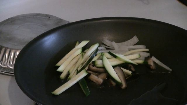 Longevity Noodles With Tiger Prawns (Shrimp)  Traditional Chinese Cooking