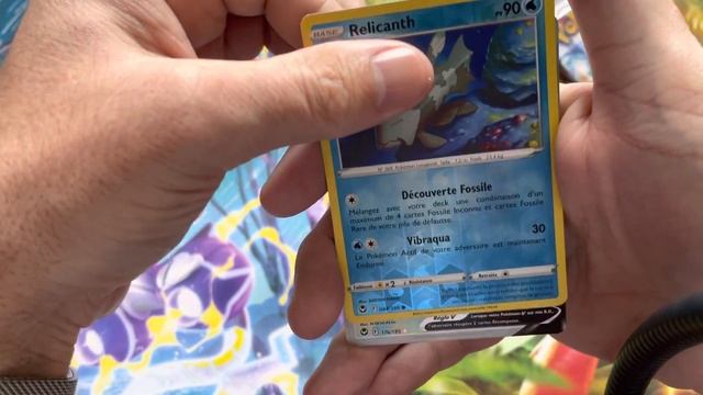 Ouverture de 2 mini teen Pokémon смотреть онлайн