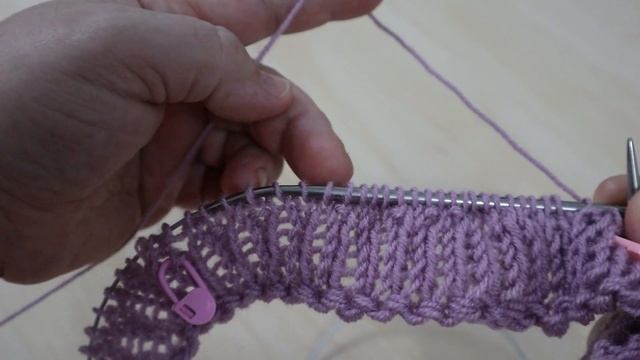 Pulover tricotat cu raglan in V Partea -I- смотреть онлайн