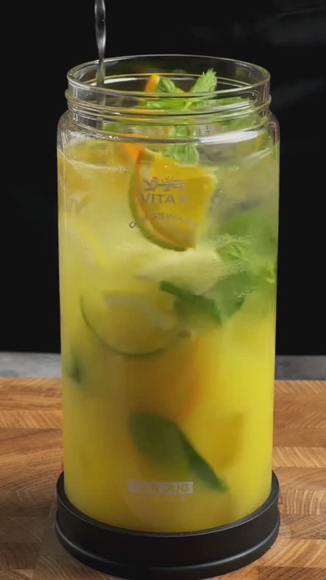 Рецепт летних освежающих напитков от Vitax