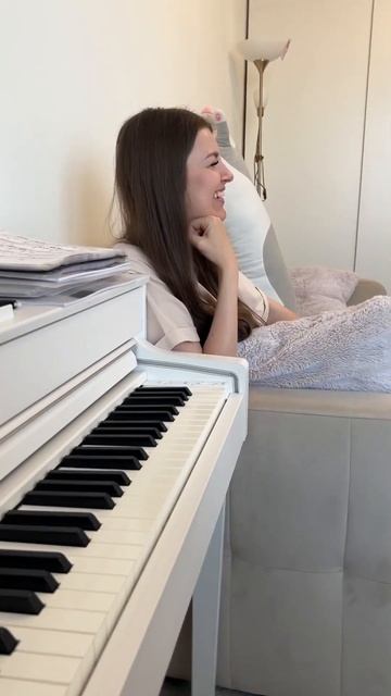 Поспорили с мужем музыкантом, кто угадает больше нот в Инст больше интересного - piano.for.soul смотреть онлайн