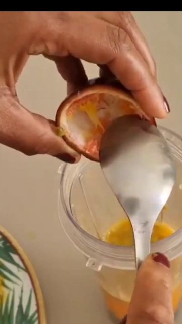 3-ingredient Healthy Mango Passion Fruit Smoothie😍 смотреть онлайн