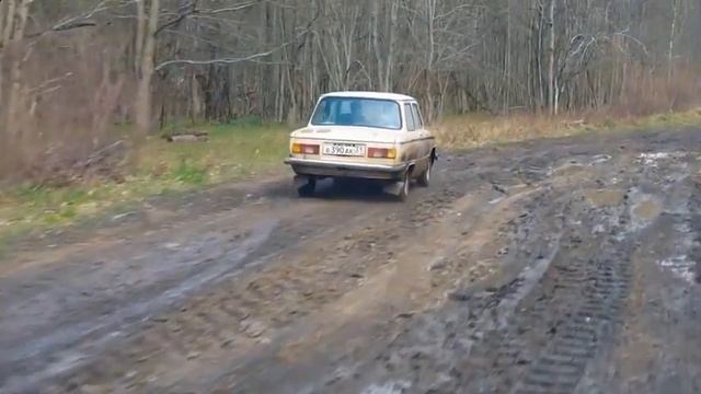 ЗАПОРОЖЕЦ-ИДЕАЛЬНЫЙ ПАЦАНСКИЙ ТАЗ ДЛЯ ЛЕСНОГО КОПА!!! Поиск клада и монет в лесу смотреть онлайн