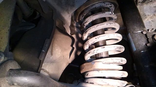 Mercedes Spring Removal смотреть онлайн