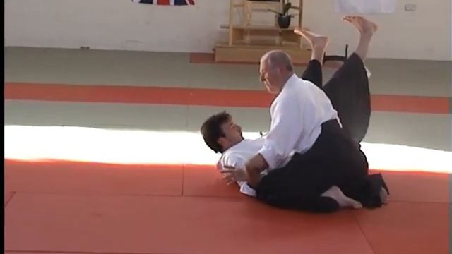 Айкикай Великобритании. Практика с гостем (инструктором) Юкимицу Кобаяси (2005) - ч 4