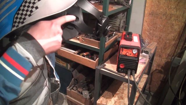 Зварювальна маска хамелеон Procraft SHP 100-90 Розпаковка огляд тест і порівняння з Forte MC 3500 E смотреть онлайн