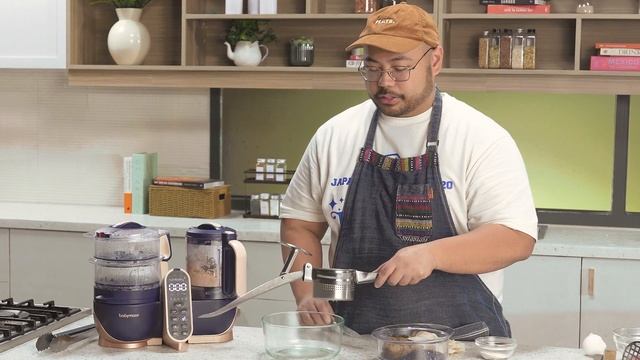 Tuna and Sweet Potato Cake with the Nutribaby+ XL and Chef Martin of FEATR Media and TFKI Studios смотреть онлайн